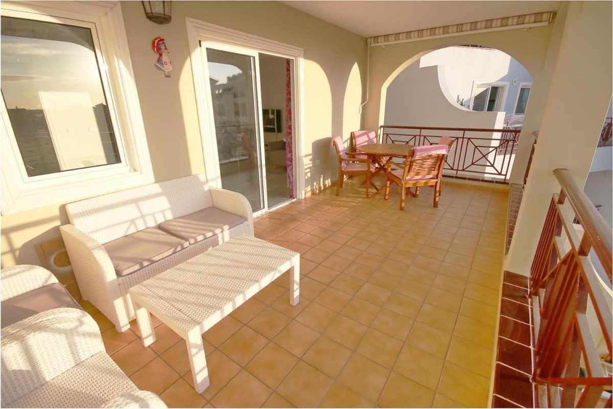 Dinastia D201 By Tenerife Rental & Sales Los Cristianos  Dış mekan fotoğraf